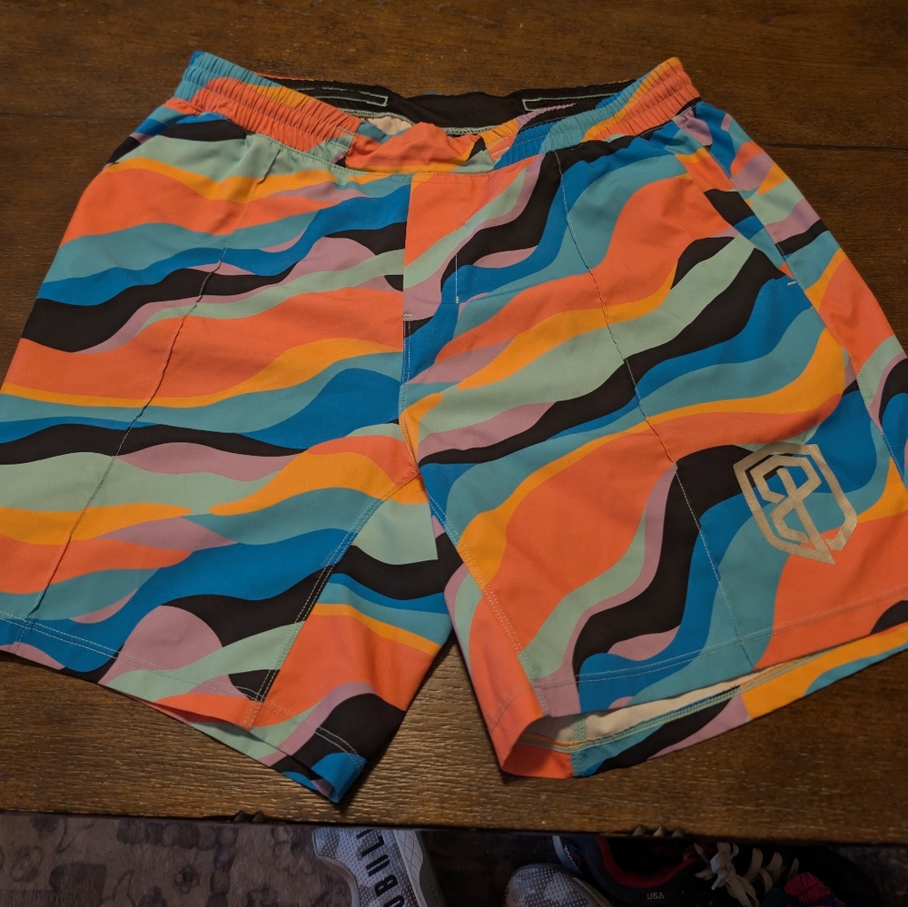 Born Primitive Multicolor Wave Training Shorts - image 1